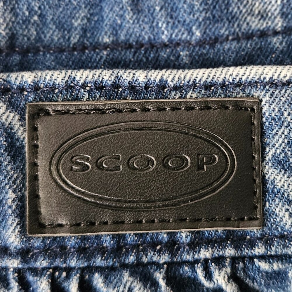 Cute SCOOP Women's Denim Mini Skirt w/Double Waistband - Size 8 - NWT - Picture 3 of 5